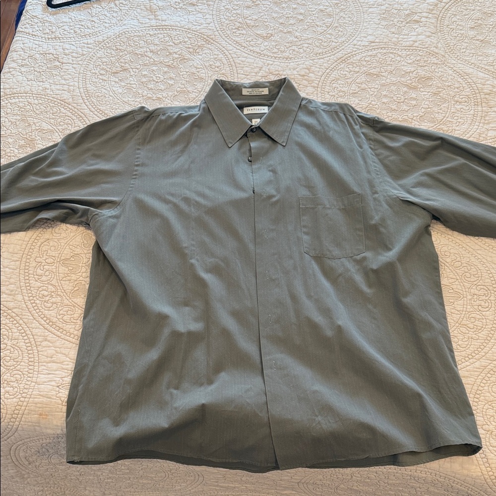 Van Heusen Men’s Green-Teal Pinstripe Dress Shirt 17.5 / 36–37 Long Sleeve